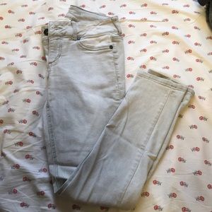Light grey jeans